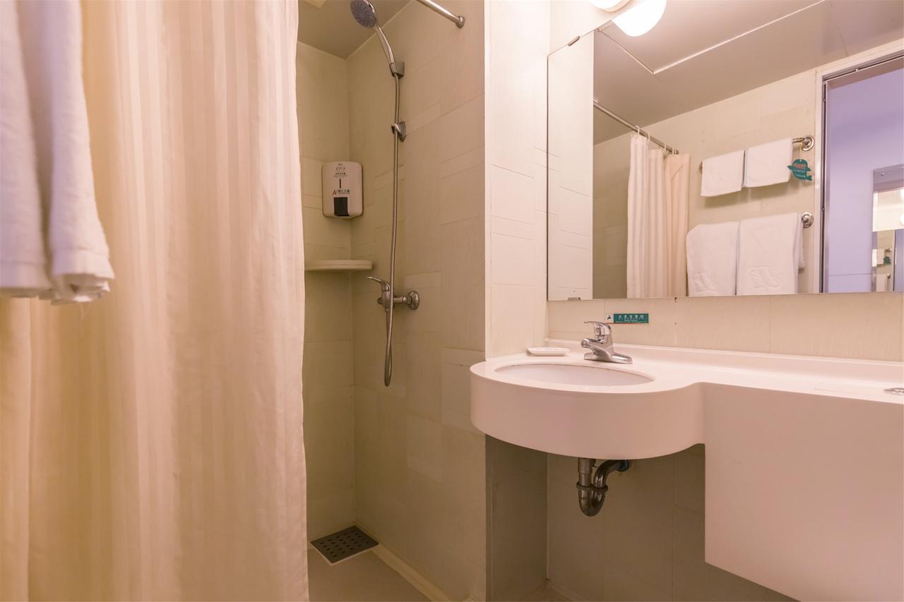 Jinjiang Inn Lin Hai Chong He Men Linhai Екстер'єр фото